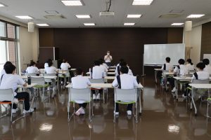 田中　安平
