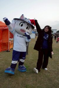 ユナイテッド喜入感謝祭で行われた鹿児島ユナイテッドFC公認グッズ販売の様子