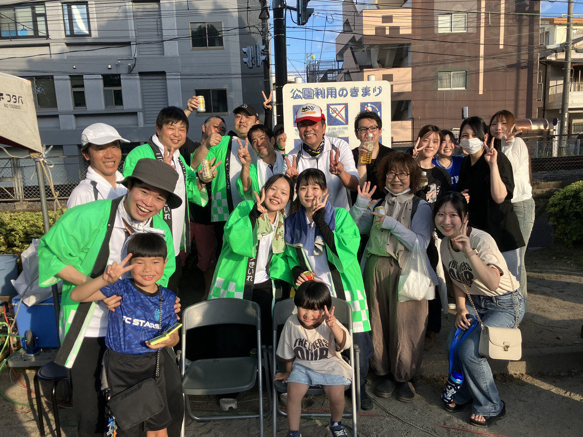 第43回宇宿納涼夏祭りに参加した特別養護老人ホームうすきの里のスタッフ